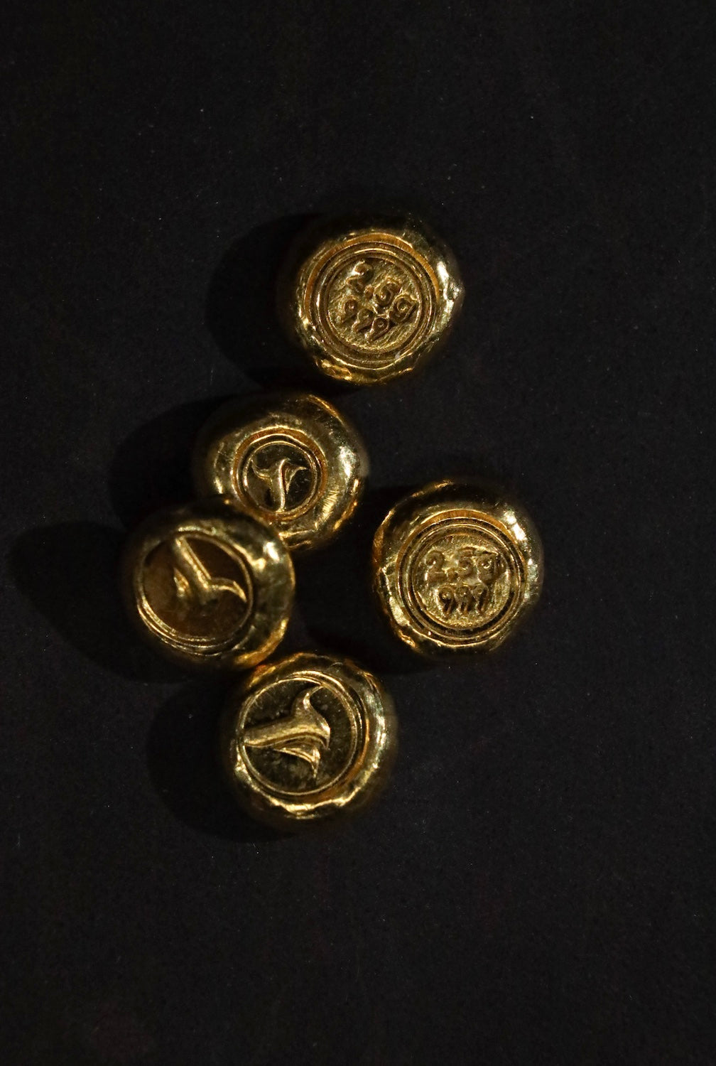2.5g gold bullion button Brisbane