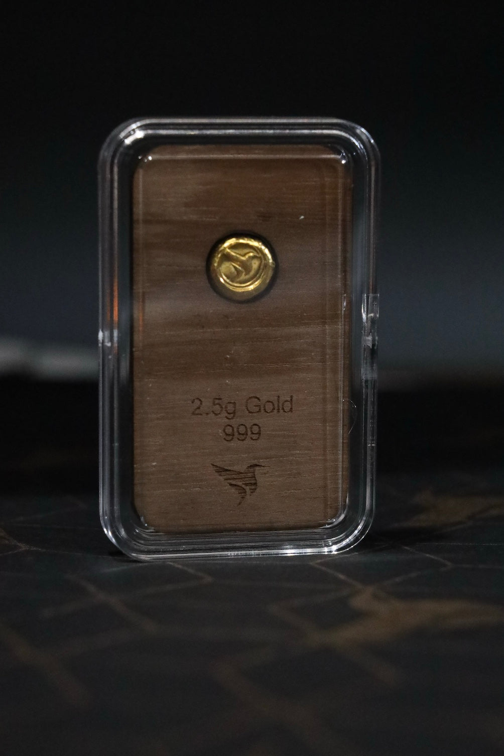 2.5g gold bullion button
