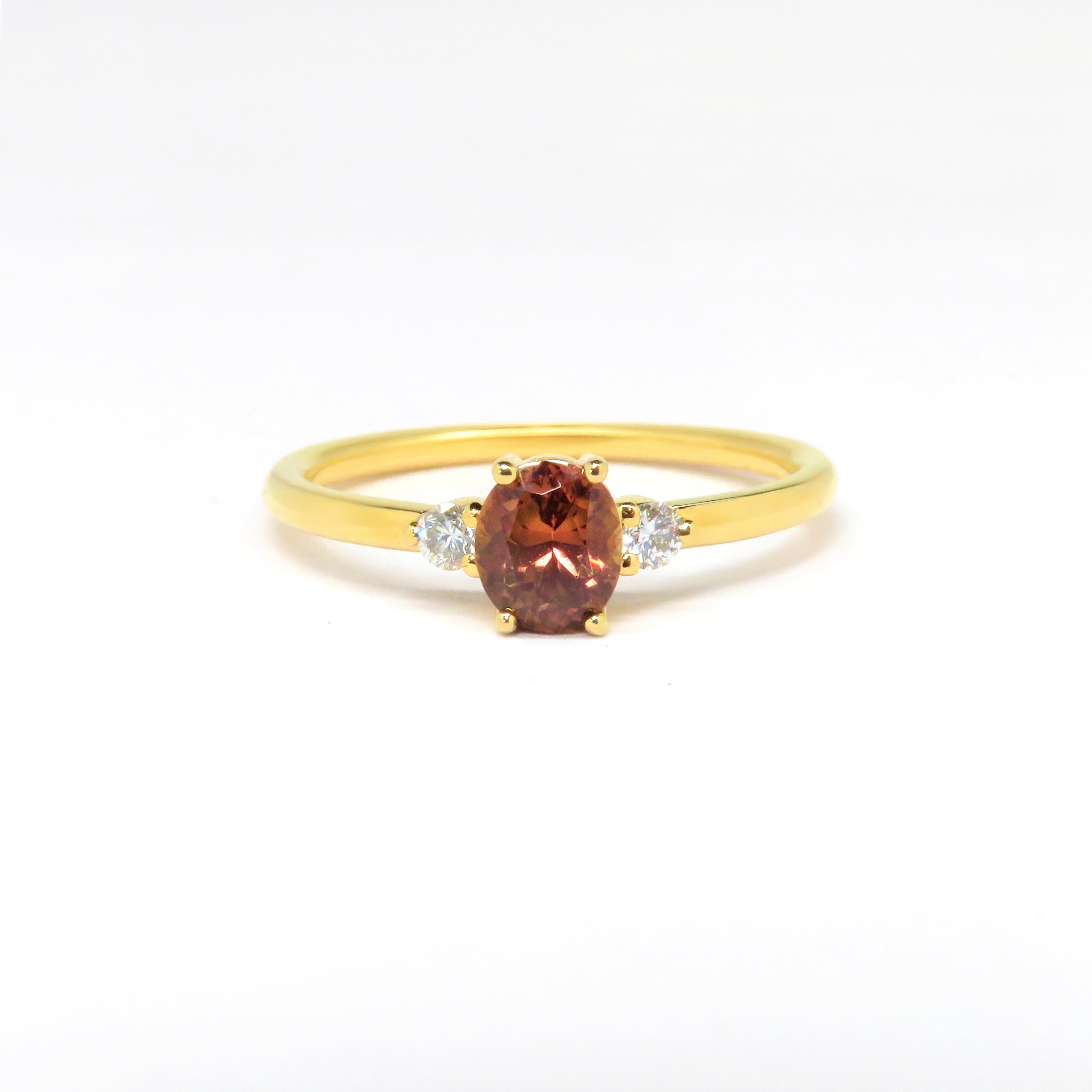 18ct Yellow Gold Orange Sapphire & Diamond Ring