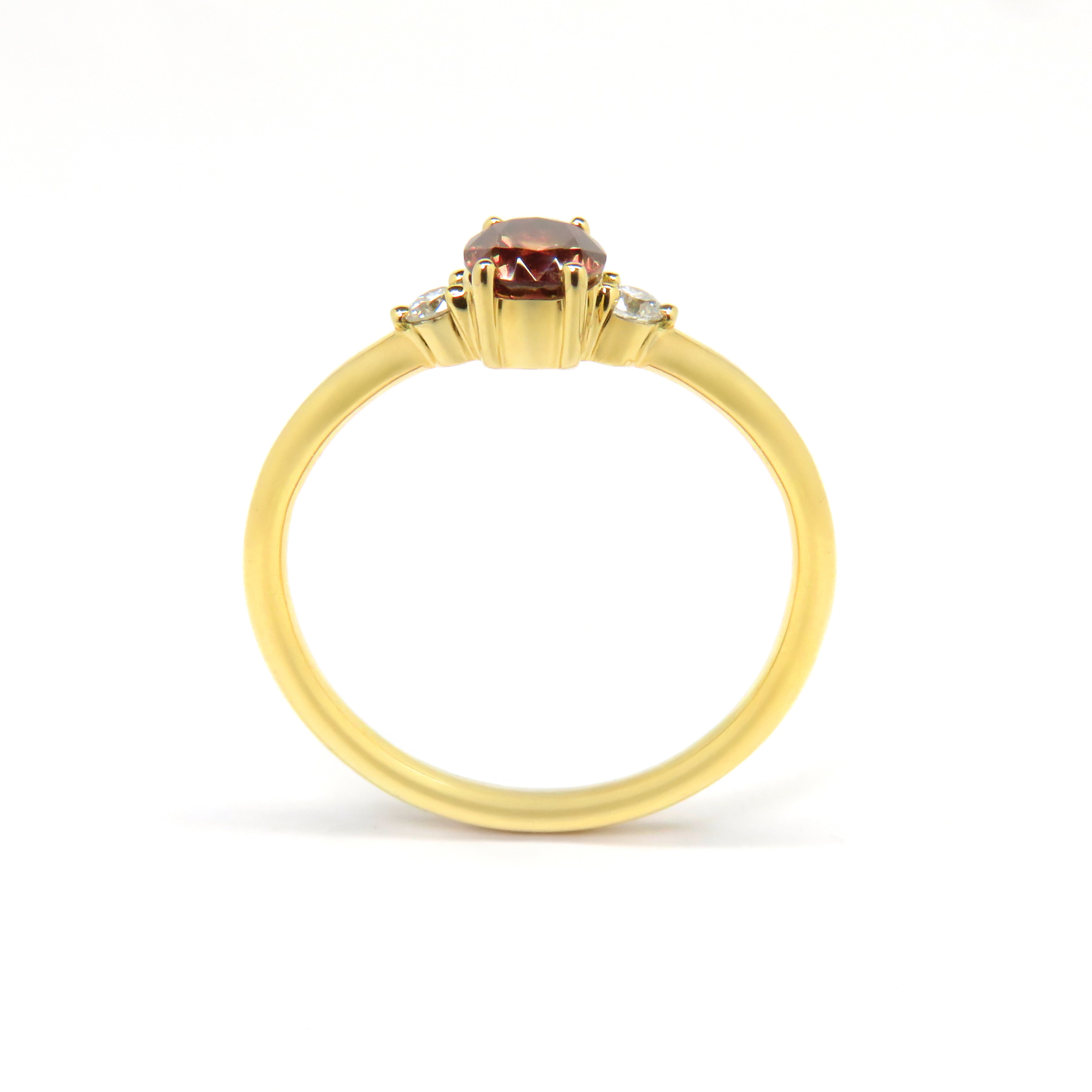 18ct Yellow Gold Orange Sapphire & Diamond Ring