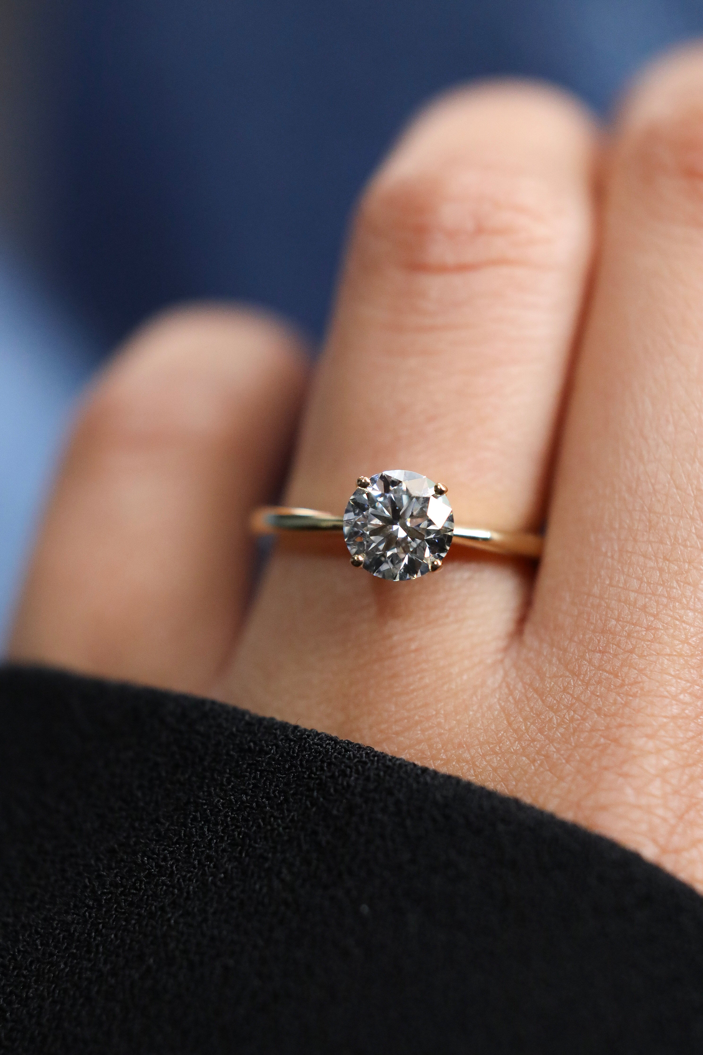 round brilliant cut lab grown diamond engagement ring brisbane