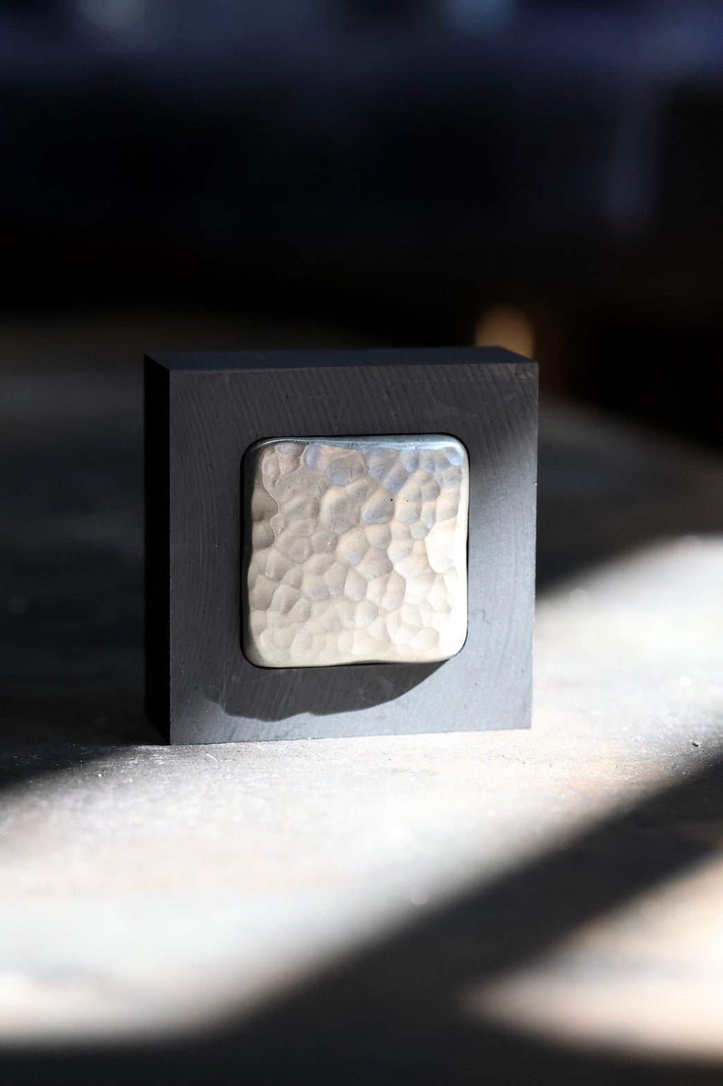 Graphite bullion mould for 50g silver or 100g gold