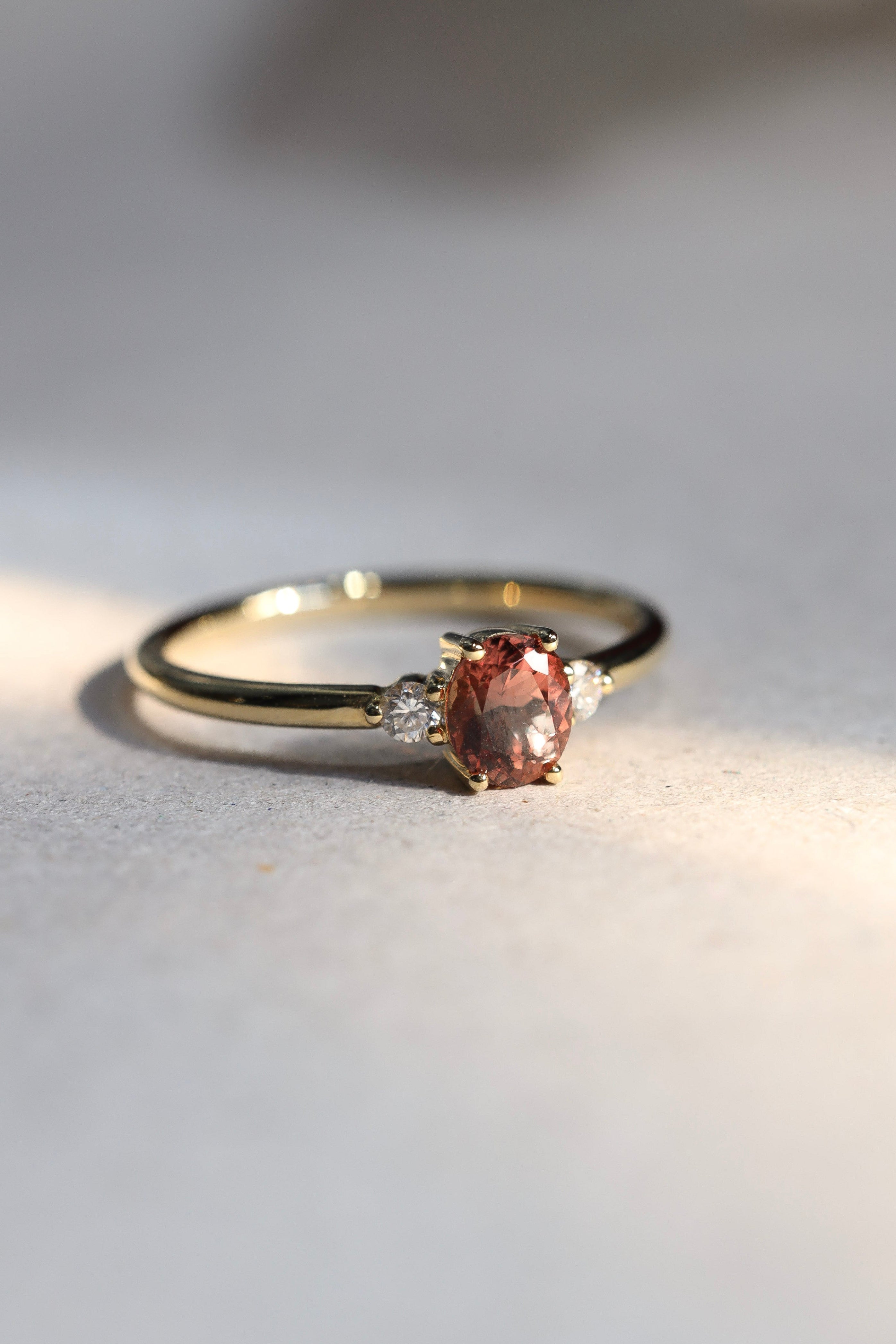 Belle - Oval orange sapphire 18ct Yellow gold