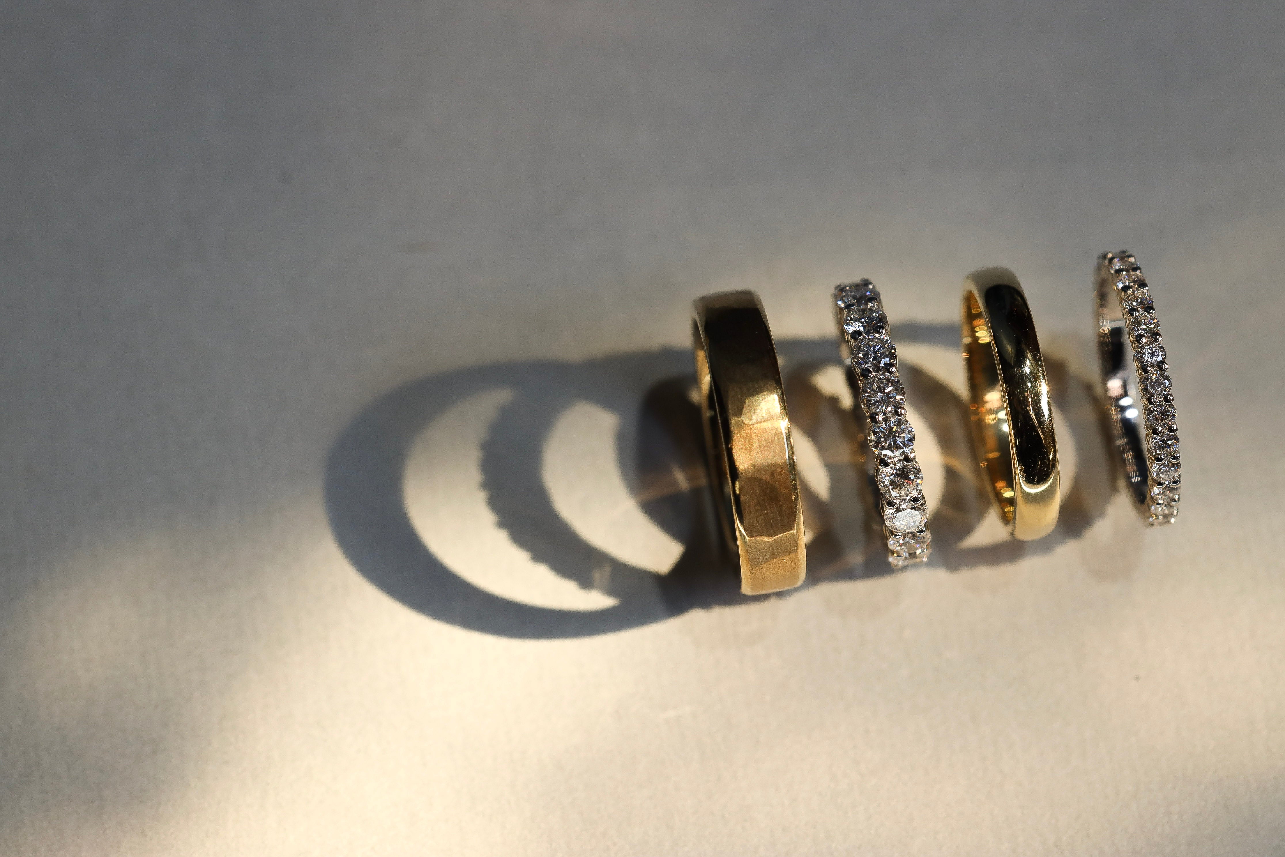 diamond and gold wedding rings brisbane