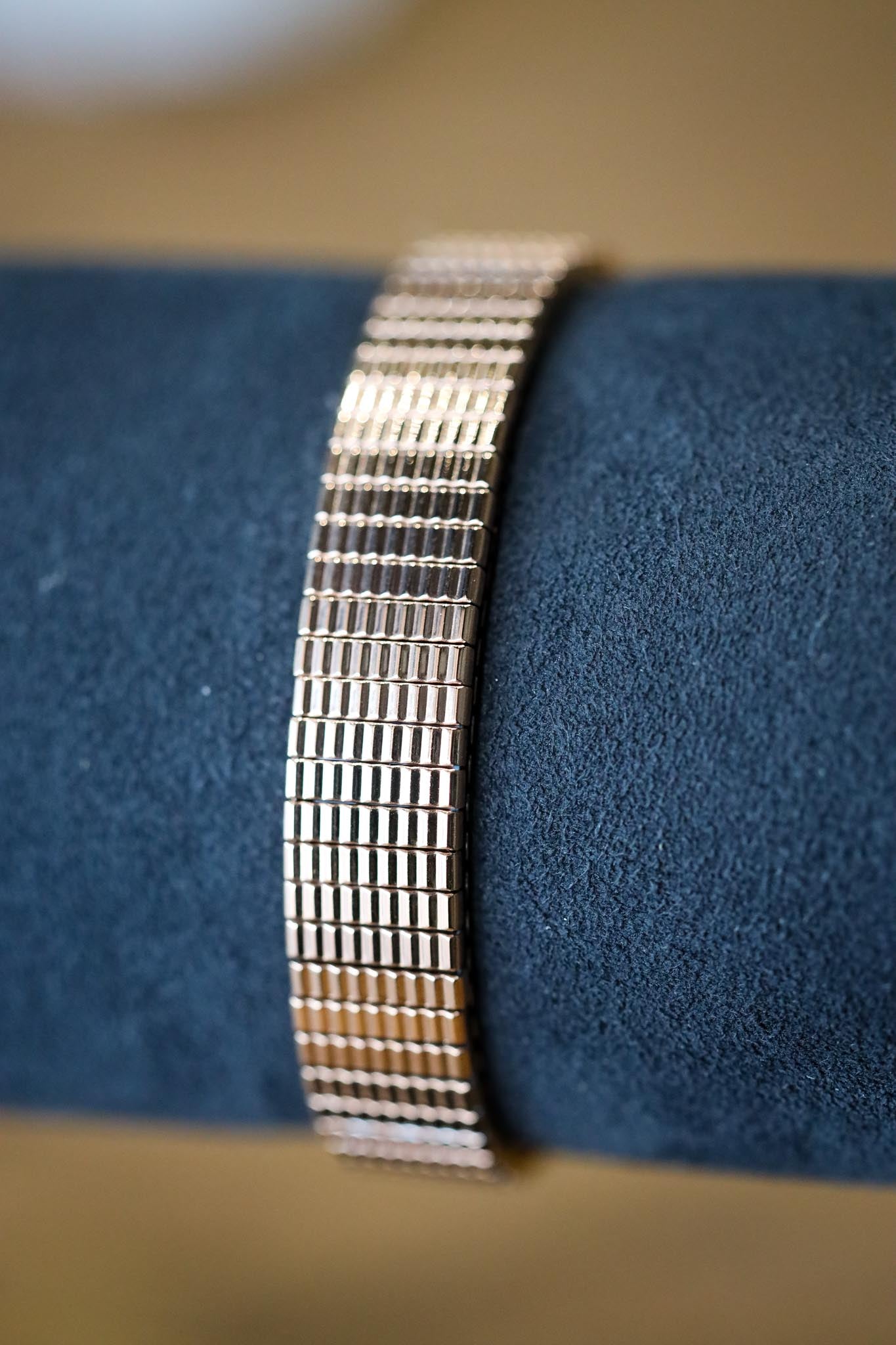 Everyday Classic Dress Watch NK40R1FE