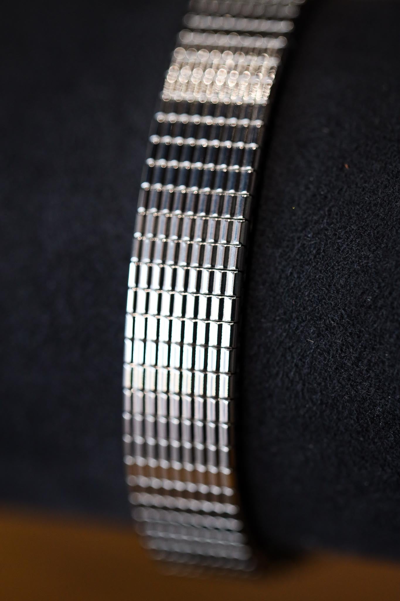 Everyday Classic Dress Watch NK40S1FE