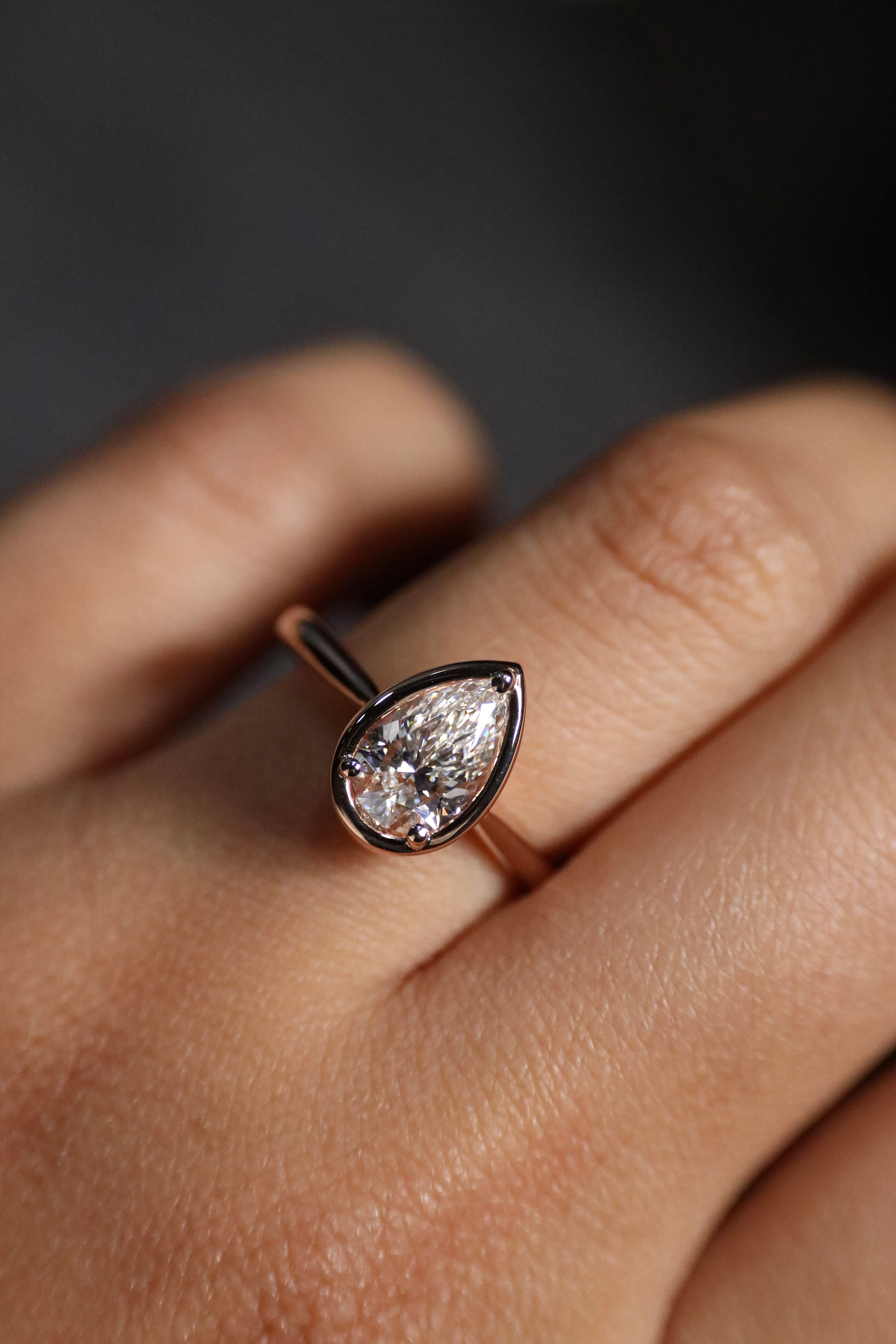 diamond lab grown engagement ring 