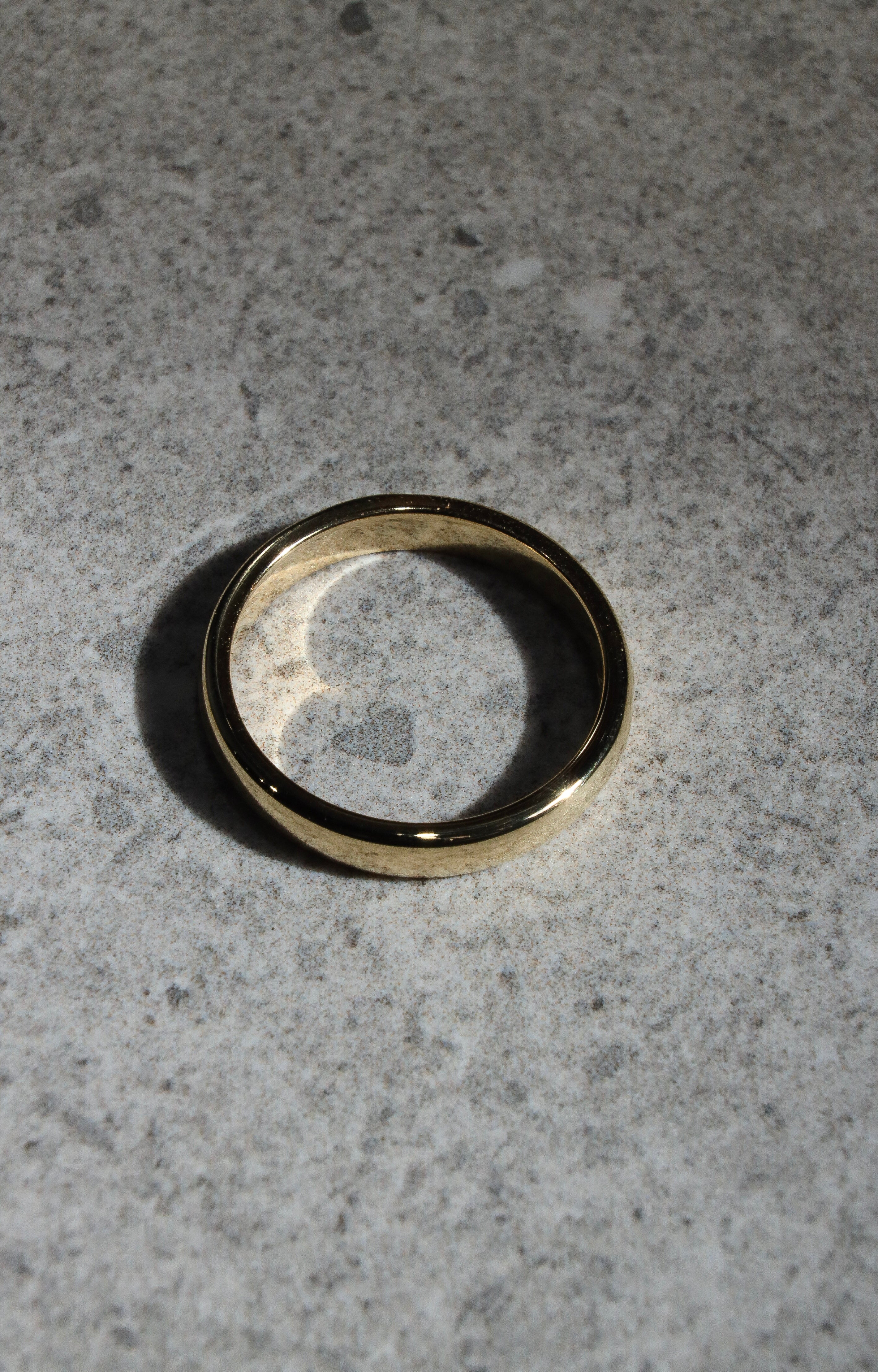 18ct yellow gold wedding ring brisbane